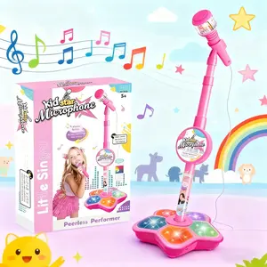 This children's karaoke machine features an adjustable stand, music, and flashing stage lights. It's a fun and addictive musical toy, perfect as a Christmas and Easter gift for children aged 3 and up.