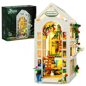 Flower House Building Blocks Set with LED Lights, Garden Greenhouse Model Toys Gift for Girls Age 8-12 Tenngirls, Plant Book Nook Building Set (699 Pieces)