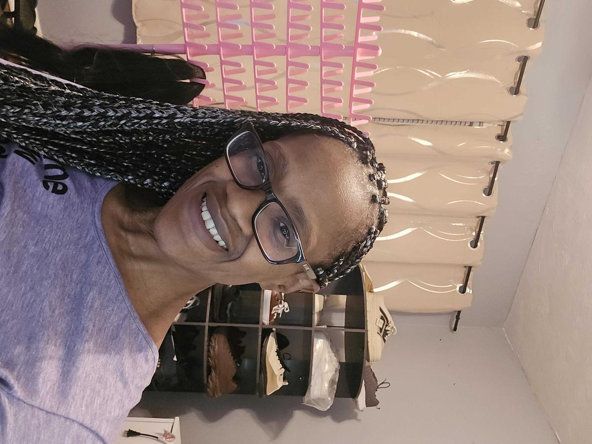 Item: #1B Dark Brown