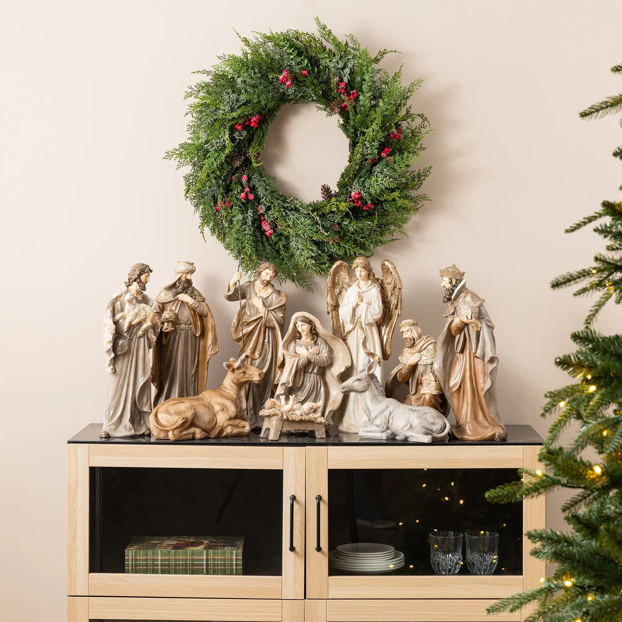 Glitzhome 10pcs Oversized Resin Nativity Figurine Set, Bronze Classic Hand-Painted 3D Jesus Figure Nativity Figurines for Room Decor