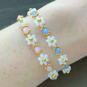 Pink and Blue Beaded Flower Bracelet Set, Beaded Daisy Bracelet, Gold Dainty Jewelry