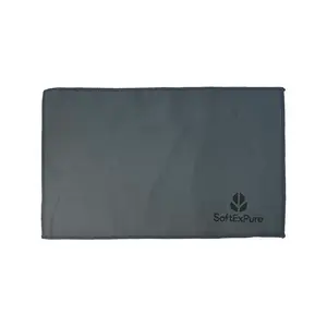 Dual-Sided Suede Mini Towel – Soft, Absorbent & Easy to Carry