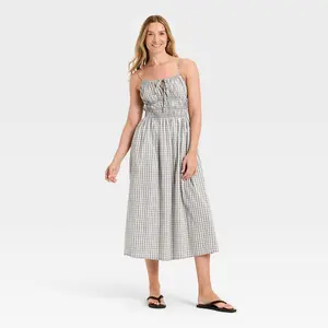 Women's Sleeveless Smocked Midi Sundress - Universal Thread