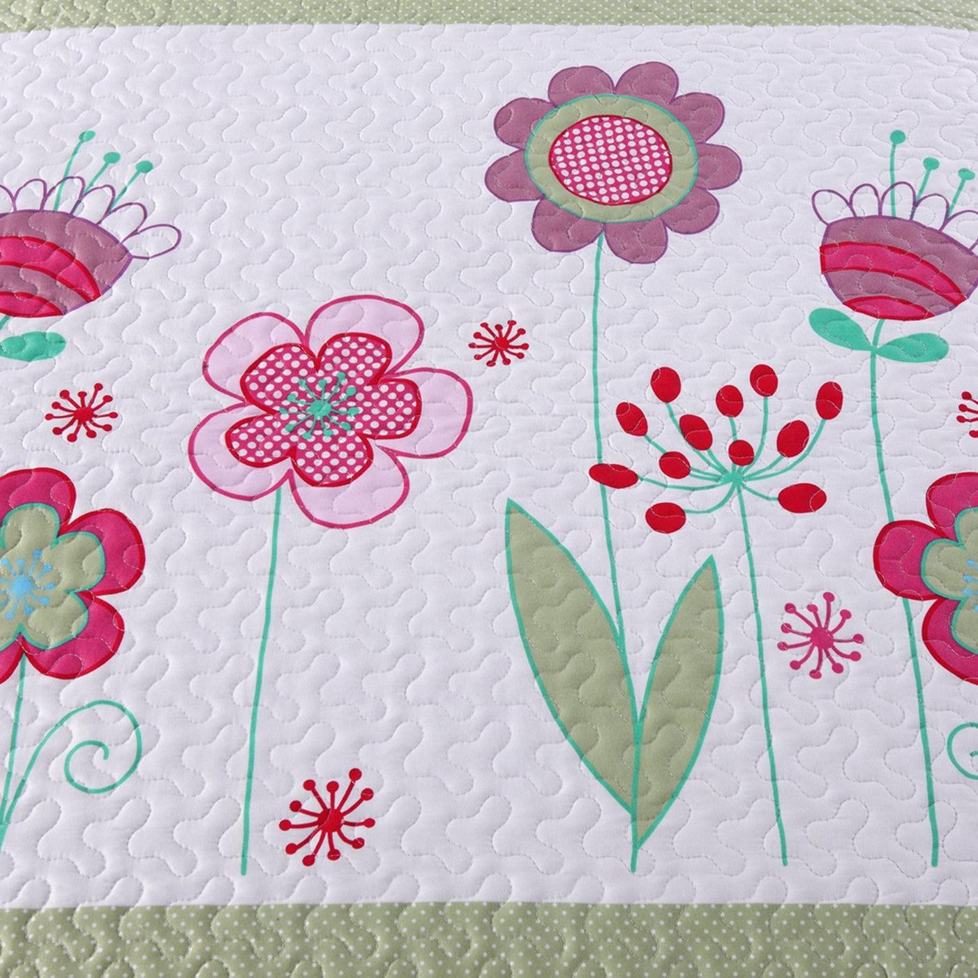 2/3 Piece ute Girls Floral Ladybug Quilt Set, Pink Purple Striped Patchwork Quilted Bedspread with Pillowcases, Soft Breathable Bedding, Kids Bedroom Decor