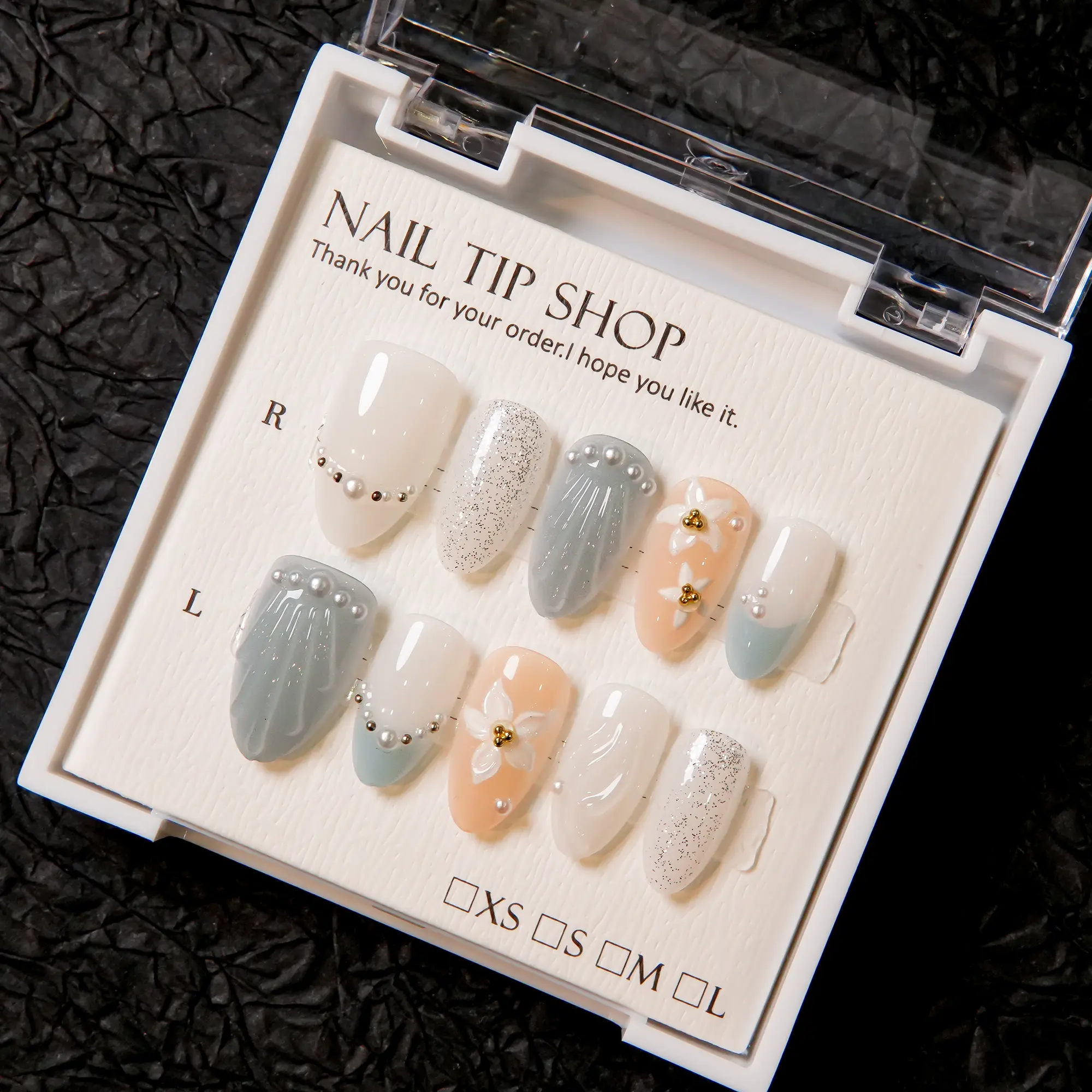 Ocean-Themed Oval Press-On Nails - Light Blue, White, Nude Color Combos, 3D Flowers, Shells, Pearls Decor, Reusable False Nails for Vacations, Parties, Daily Wear