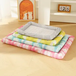 Pet Comfortable Breathable Summer Cool Bed, Fresh Ventilated Summer Non-Stuffy Pet Pad, Ideal Summer Bed for Small to Medium Cats and Dogs Mat, Kitten Bed, Puppy Bed