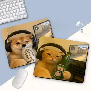 1 Mouse Pad Square rubber mouse pad, locked edge, non-slip, smooth surface. Computer accessory for office & gaming, fits laptop & PC. Available in large 45×40cm and small 22×18cm.