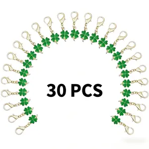 30PCS Four-leaf Clover Keychain, a Special Valentine's Day Gift, Mother's Day Gift, Easter, St. Patrick's Day, Small Gift for Colleagues and Friends, Exquisite Birthday Gift, Essential Holiday Decoration Ornament
