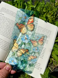 Stained Glass Monarch Butterfly Bookmark, Book Lover Page Marker, Butterflies Book Accessory, Book Club Member Gift Idea for Avid Reader bookmark traditional