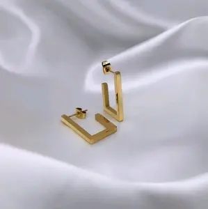 18k gold plated square geometric hypoallergenic earrings for women/girls/teens everyday stylish with easy butterfly closure
