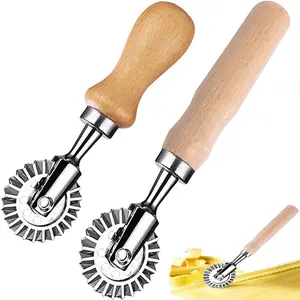 2 PCS Pastry Wheel Cutter Ravioli Cutter Pasta Cutter Wheel with Roller Wheel Round Mold for Home and Kitchen Use