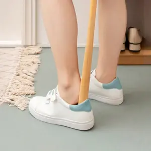 Premium Pure Bamboo Shoe Horn Long Handle Durable Lazy Shoe Lifter Home Use, Comfortable & Easy-To-Use Shoe Helper Tool