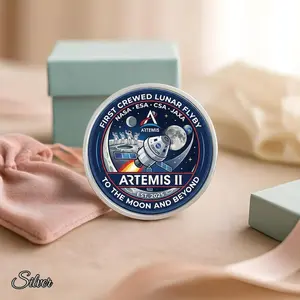 Artemis II Lunar Mission Commemorative Coin – First Crewed Moon Flyby Inspired Silver Medallion Space Collectible Gift