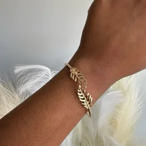 Golden Canopy — Leaf Bangle