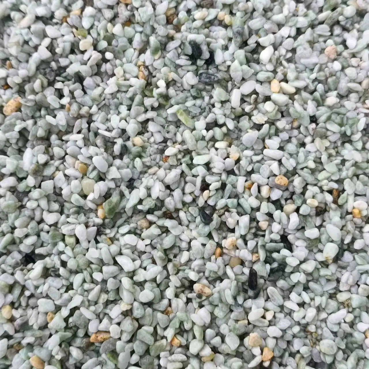 Resin-Washed Decorative Stones, Outdoor Garden Decor Accessories, Stone Decor for Backyard Use, Distinctive Finish for Appearance Enhancing