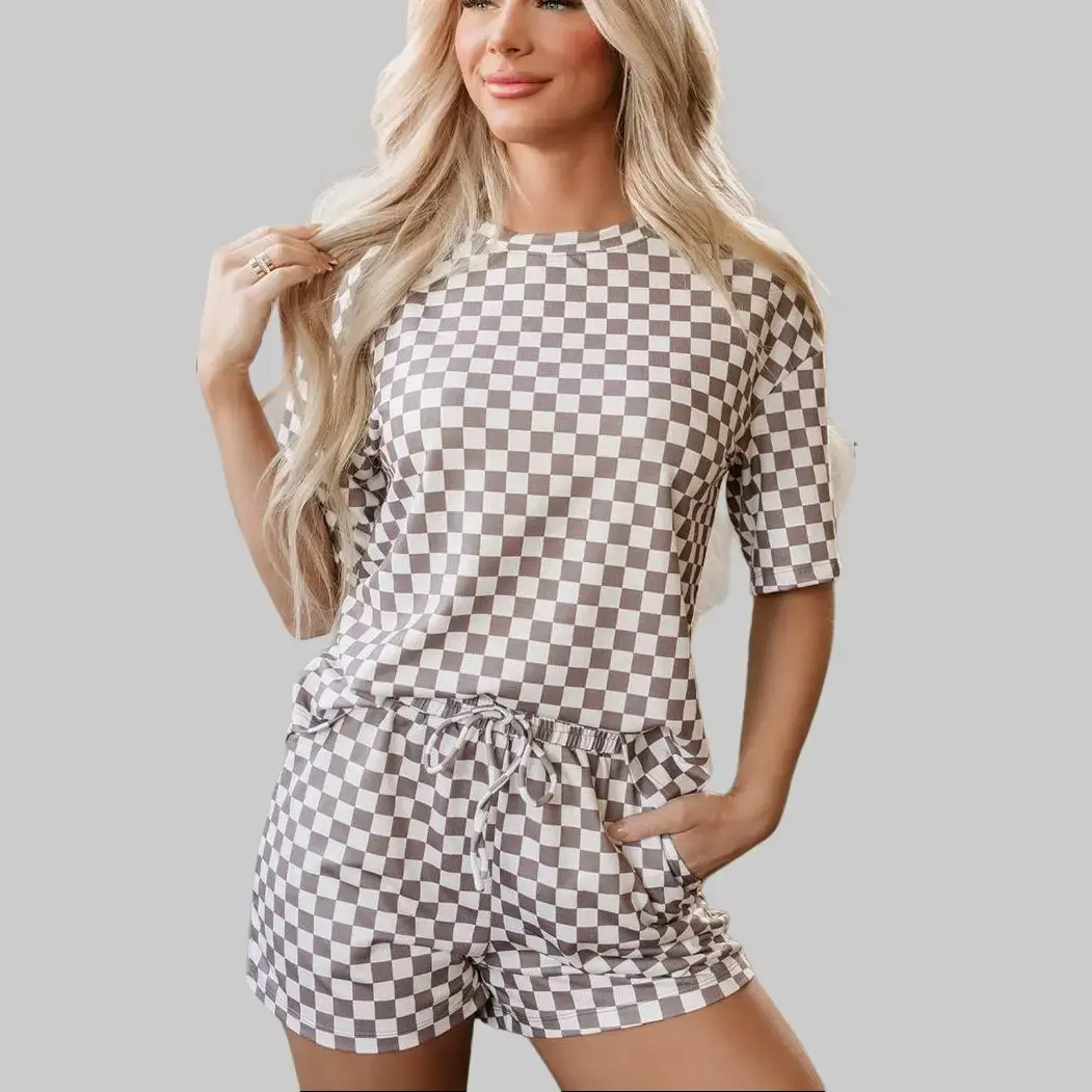 Women's 2-Piece Checkered Plaid Knitting Casual Clothing Set - Baggy Oversized Round Neck Short-Sleeve Polyester Blend Drop-Shoulder Tee, Elastic Waist Tie Above-The-Knee Chic Shorts with Pockets, Fit, Do Not Bleach, Shortsleeve, Clothes