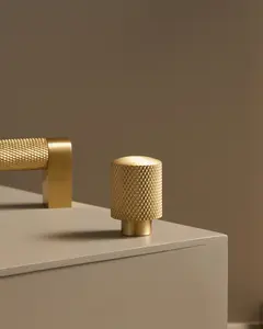 LAFAYETTE KNURLED BRASS CABINET KNOB