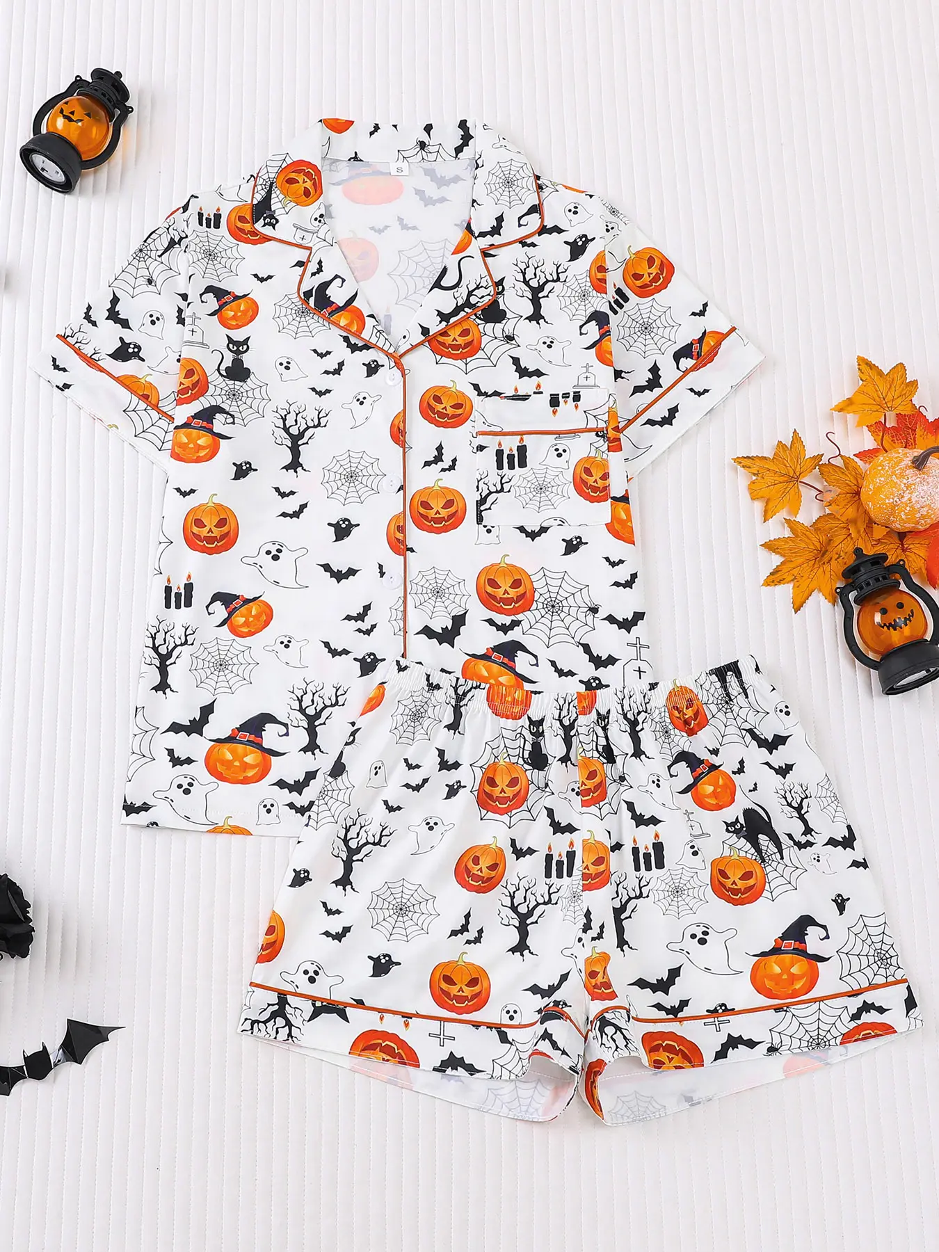 2 pieces of women's Halloween witch hat, pumpkin monster, bat ghost, spider, black cat print, short sleeved shorts, comfortable lapel pajamas set Pjs, Loungewear, Nightwear, top pocket, elastic waistband, Fit, suitable for all seasons casual home wear
