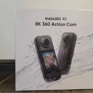 Brand Insta360 X5 8K 360 Action Cam & 128 GB SD Card New