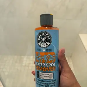 CHEMICAL GUYS Heavy Duty Water Spot Remover – Fast-Acting Gel Cleaner Eliminates Hard Water Spots, Stains & Mineral Deposits from Car Paint, Glass, Chrome, Metal & Wheels – Restore Shine & Clarity - Helps Prevent Paint Etching