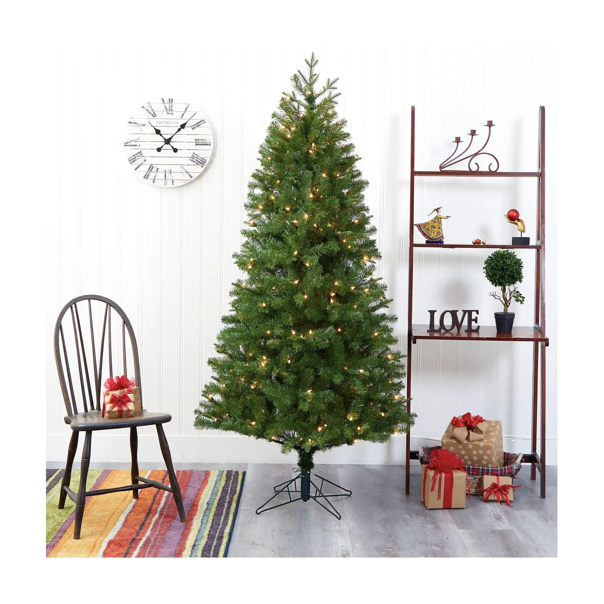Nearly Natural 6.5' Vancouver Faux Christmas Tr ee w/250 Light