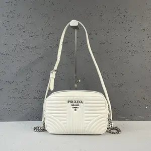 Pre-owned PRADA Leather Shoulder Bags 7.8'' R2589 Shoulder Bag C14307625939 0326 T1 Qiqi