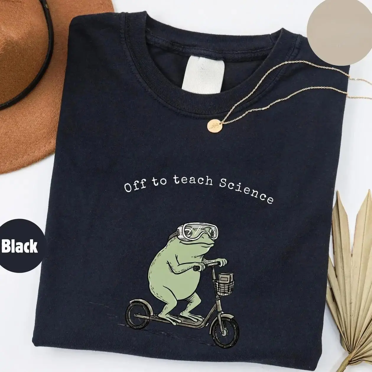 Science Teacher T-Shirt, Funny Frog Off to Teach Science Graphic Tee, Back to School Teacher Shirt, Classroom Science Apparel, Teacher Appreciation Gift for Women
