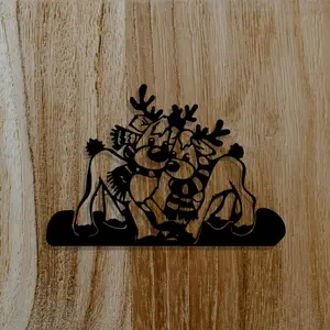 1 piece of retro iron reindeer metal wall decoration - black Christmas deer silhouette with horns and hooves, rural style farmhouse holiday decoration, suitable for living rooms, lobbies, year-round festive decoration, Christmas decoration