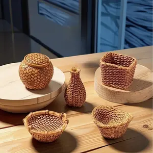 5-Piece Bamboo Basket Set, Original Dollhouse Decorations, Abs Resin Material, Olive, Perfect for Miniature Landscapes