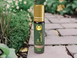Egyptian Patchouli Pure Essential Oils, Natural Perfume Oil, Roll on Authentic Fragrance Perfume, 10ml Egypt Essential Oil, Gifts for Her