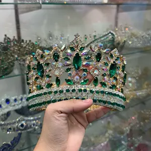 Emerald Green / Gold Big Crown