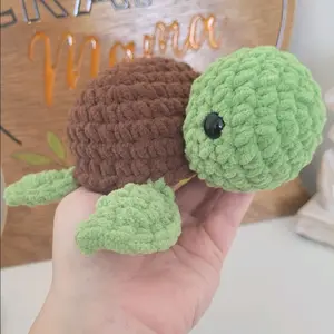 Crochet Small Sea Turtle, Plush Yarn, Handmade