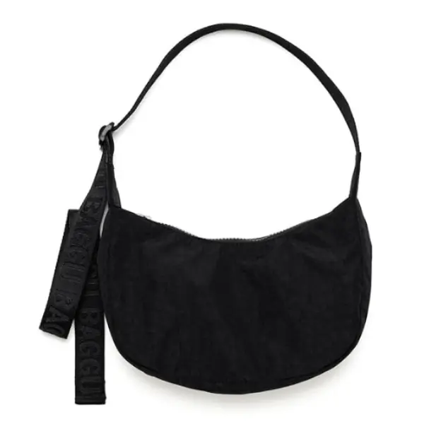 BAGGU Medium Nylon Crescent Bag - Black, Durable & Versatile, Crescent Shape, Ideal for Everyday Use, Shopping, or Travel