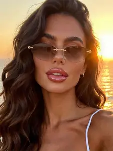 1pc Unisex Minimalist Cat Eye Small Frame Fashion Glasses, Rivet Triangle Rimless Cut Edge Eyewear, Street Style Trendy Accessory And Also A College Style Choice For Summer Beach Vacations, Outdoor Trips, And Back To School Season, Trendy Sunglasses