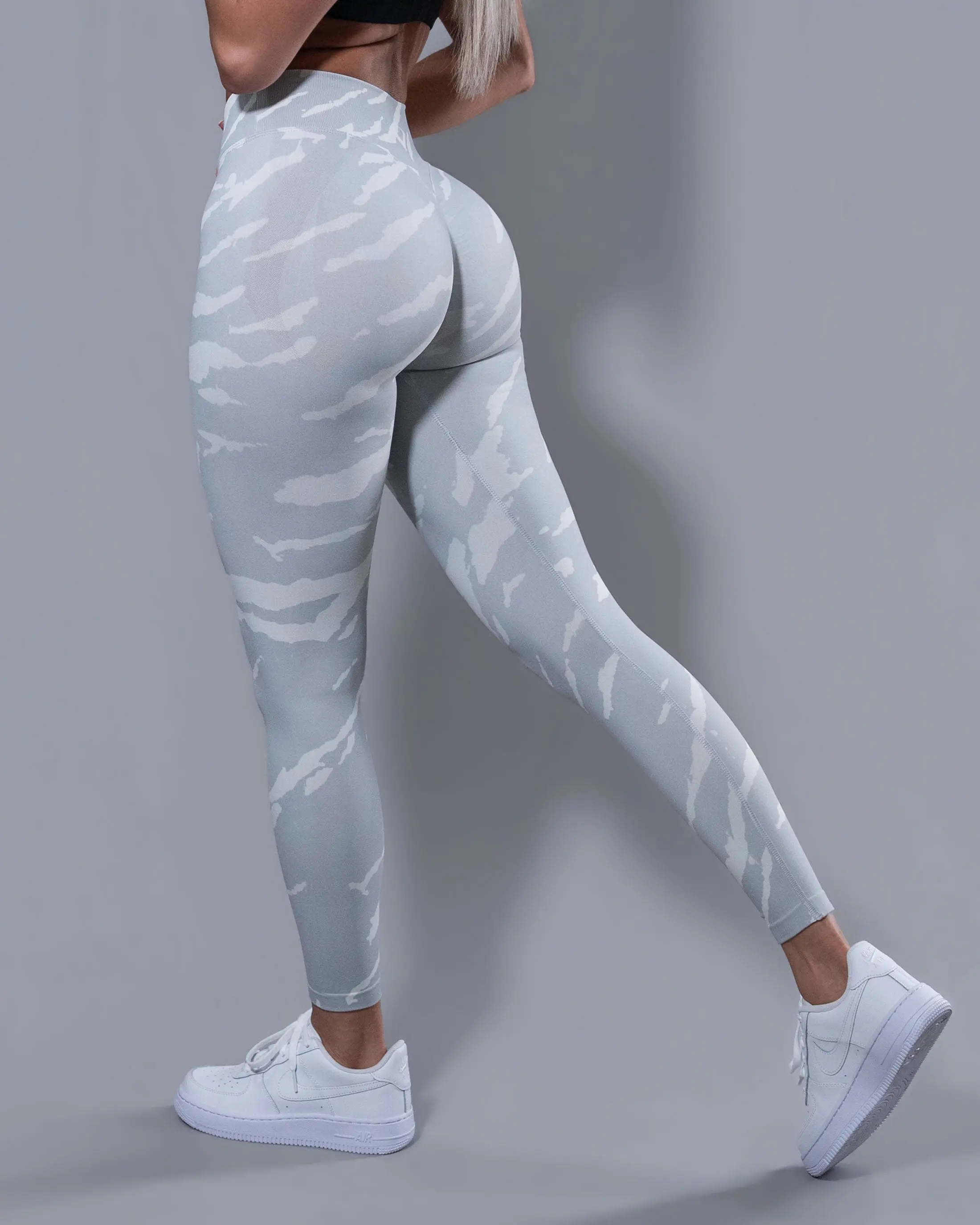 Snow Storm Seamless Leggings