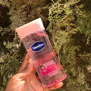 Vaseline B3 body oil Vaseline B3 body oil
