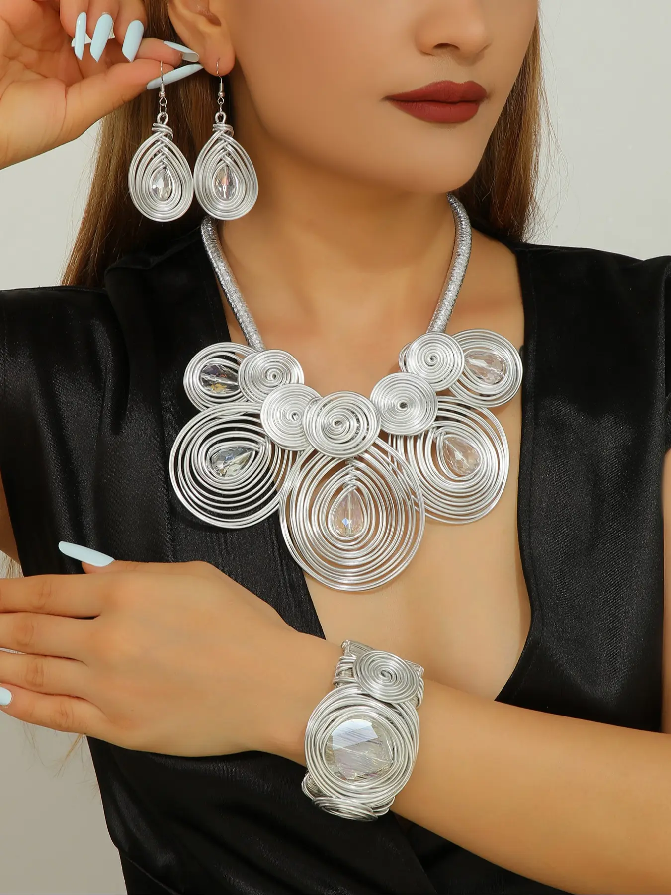Handmade Elegant Aluminum Wire Inlaid Artificial Crystal Necklace Earrings Open Bracelet Set, Unique Jewelry Gift for Women