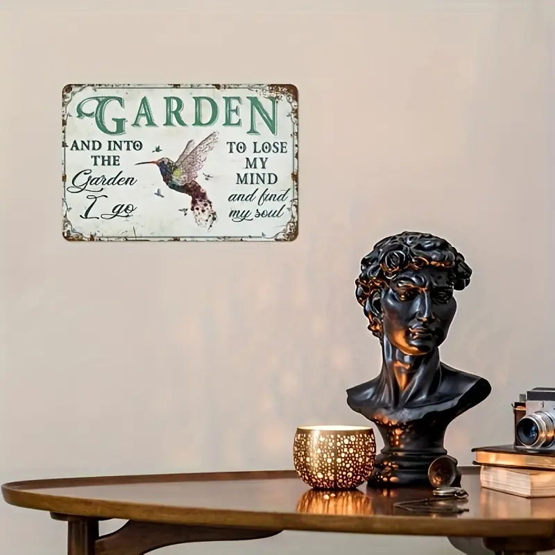 Aluminium Hummingbird Decorative Tin Sign - Home Decor Plaque, Ideal Gift for Garden-Loving Parents for Birthdays, Christmas
