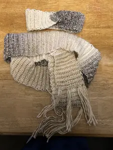 Crochet Scarf & Ear Muff Set - Elegant Design for Comfortable Wear