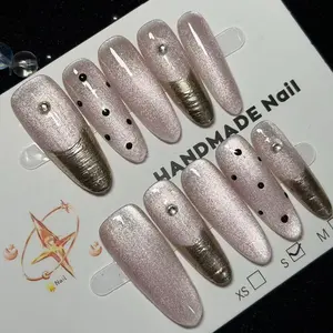 Press-on nails，polka dots, off-white,Handmade jewelry, French-style jewelry, elegant and luxurious - the perfect choice for dates. The cat-eye jewelry is absolutely mesmerizing.