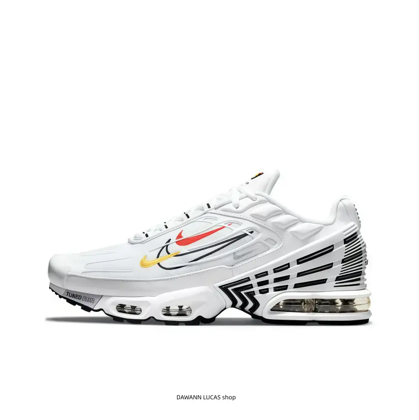 All-Weather Low-Top Sneakers in White & Charcoal Gray – Water-Resistant Upper & Non-Slip Tread for Rainy Days or Indoor Courts
