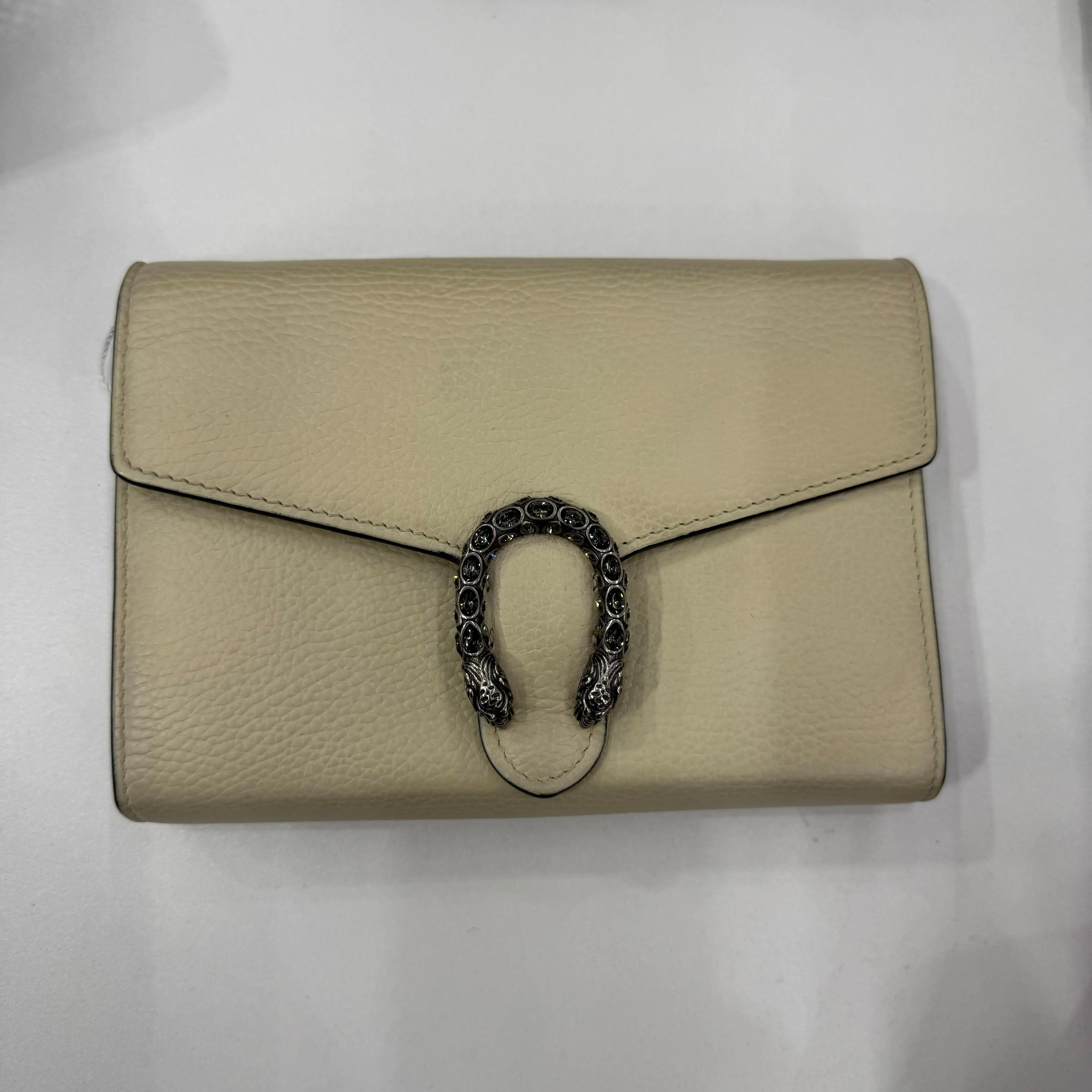 Pre-owned GUCCI Pre‑owned｜100% Authentic Gucci, Light Beige Pebbled Grain Leather, Crystal‑Embellished Dionysus Snake Buckle Flap‑Style Cross‑Body Handbag