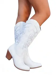 Women's western cowboy boots, Embroidered boots, western European and American styles, traditional embroidery, pointy, thick, high-heeled and slim, non-slip and wear-resistant soles, suitable for Bohemian retro music festivals in four seasons