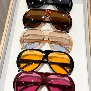 5 Pairs Street Style Women's Plastic, Trendy Casual Sunglasses, Perfect for Beach Vacations, Driving and Night Out, Stylish Accessories for Every Occasion