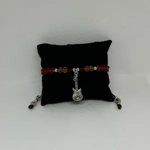 Iván Cornejo mirada bracelet