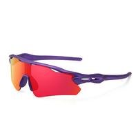 Deep purple framed red mercury flakes