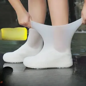 Disposable Shoe Covers, 1 Pair Thickened Anti-slip Waterproof Shoe Covers, Portable Travel Shoe Covers for Hiking Rainy Commute