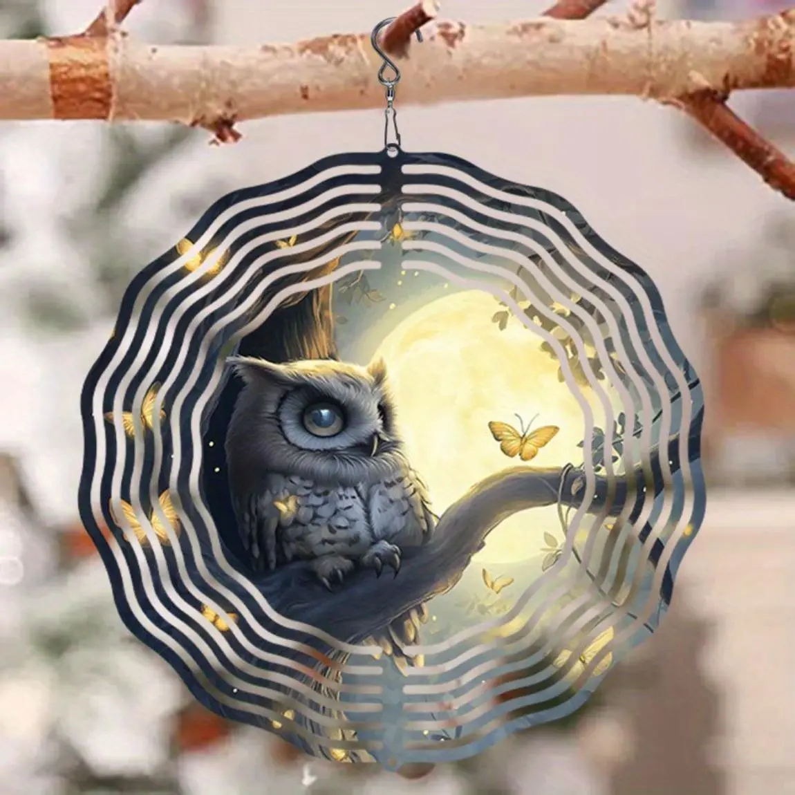Owl Design Wind Spinner, Metal Hanging Wind Spinner, Outdoor Decor for Garden, Patio & Yard, Hanging Art, Effortless Elegance