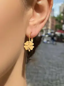 Elegant French Silver Color Jewelry, Clover Charm Small Stacking Hoop Earrings, Stylish Accessory for Everyday Wear