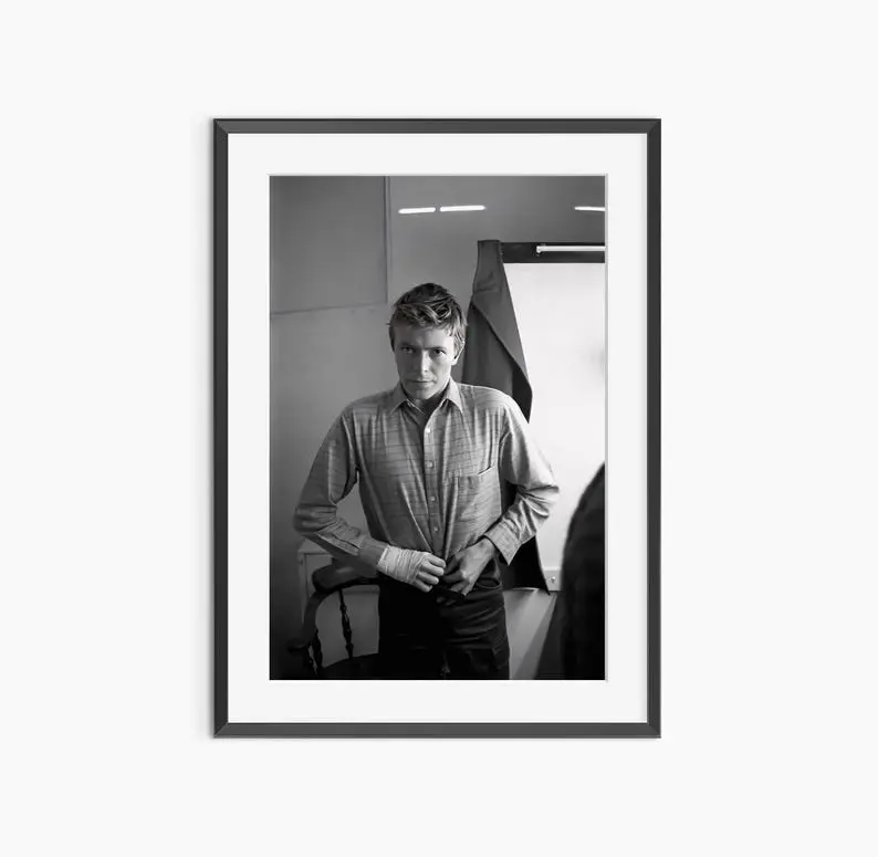 David Bowie Print, Photography Prints, David Bowie Poster, Retro Poster, Black and White Wall Art, Museum Quality Photography Poster.